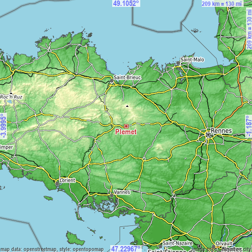 Topographic map of Plémet