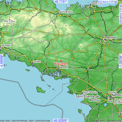 Topographic map of Plaudren