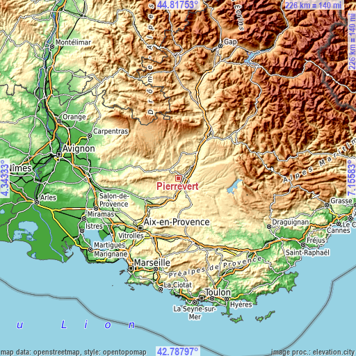 Topographic map of Pierrevert