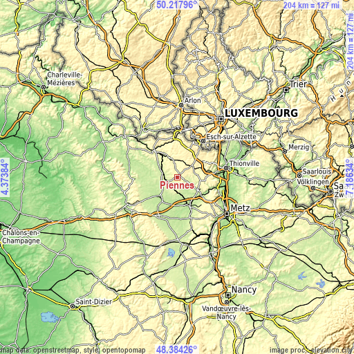 Topographic map of Piennes