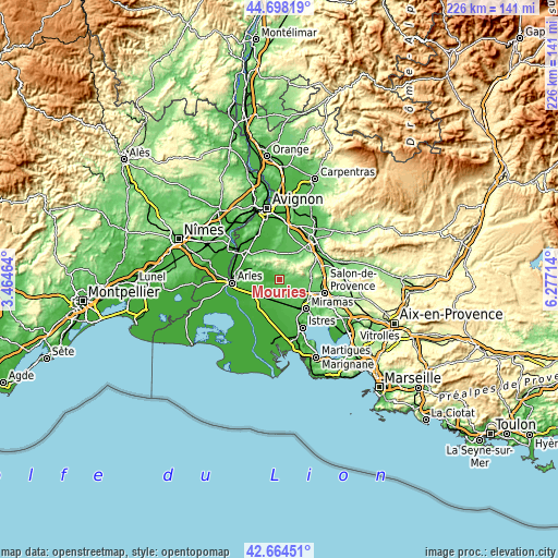 Topographic map of Mouriès