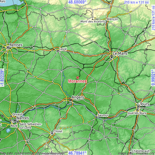 Topographic map of Morannes