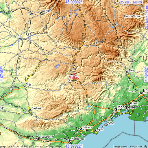 Topographic map of Millau