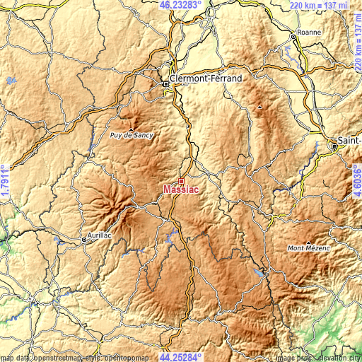 Topographic map of Massiac