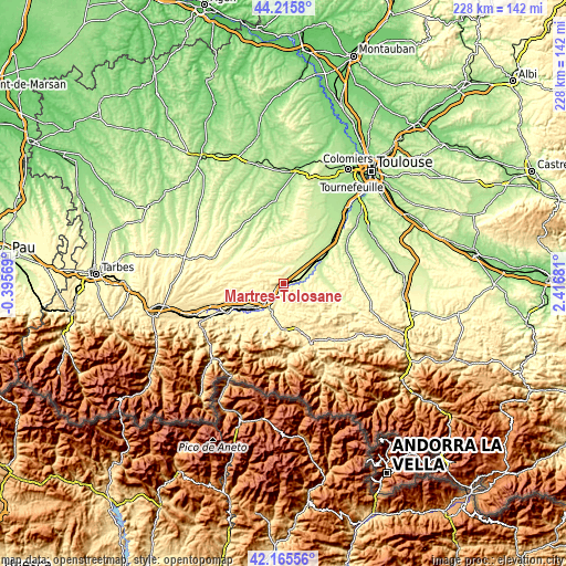 Topographic map of Martres-Tolosane