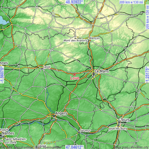 Topographic map of Loué