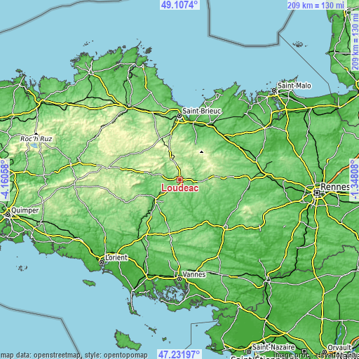 Topographic map of Loudéac