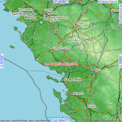 Topographic map of Les Magnils-Reigniers