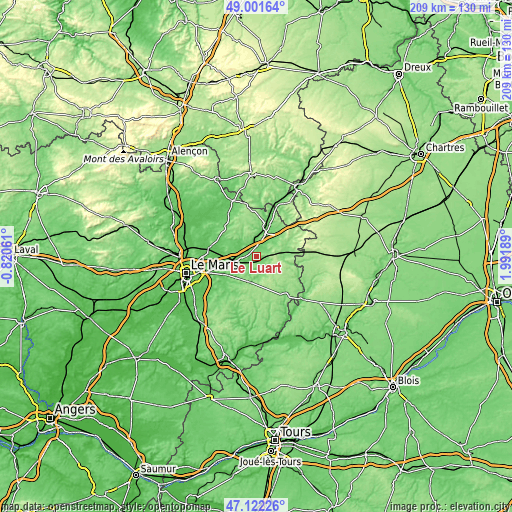 Topographic map of Le Luart