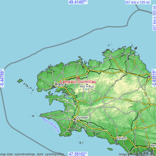 Topographic map of Lampaul-Guimiliau