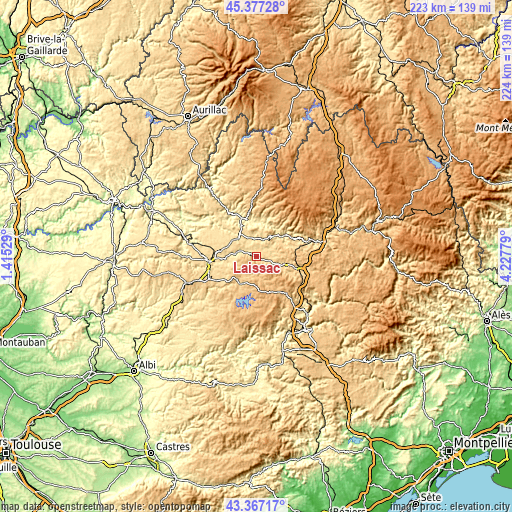 Topographic map of Laissac