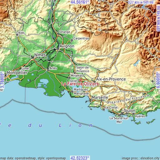 Topographic map of La Fare-les-Oliviers