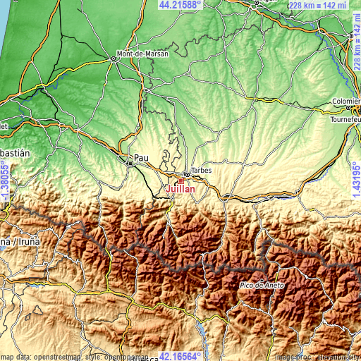 Topographic map of Juillan