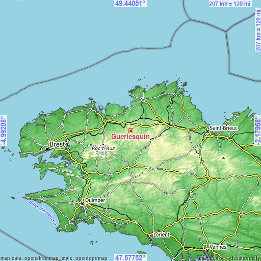 Topographic map of Guerlesquin