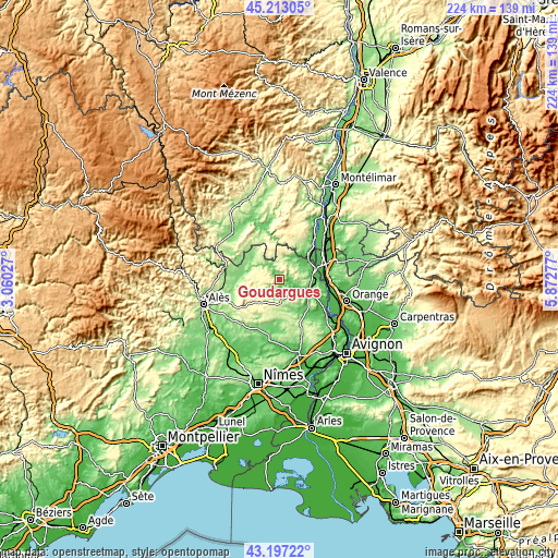 Topographic map of Goudargues