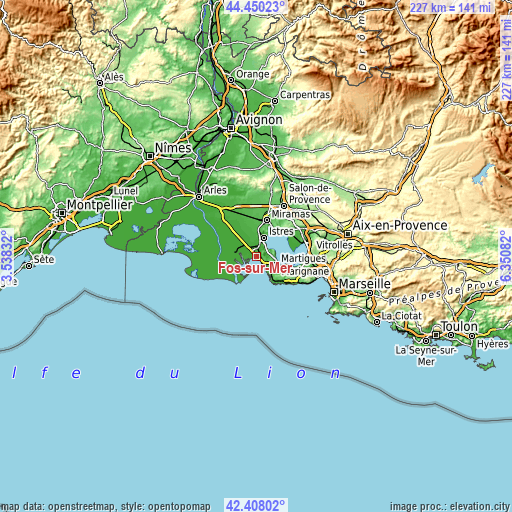 Topographic map of Fos-sur-Mer
