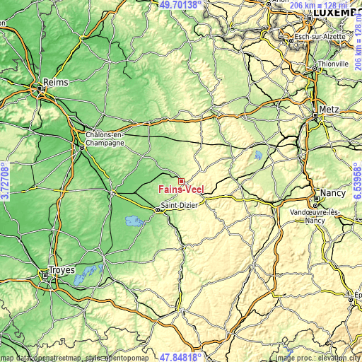 Topographic map of Fains-Véel