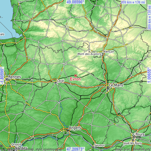 Topographic map of Évron