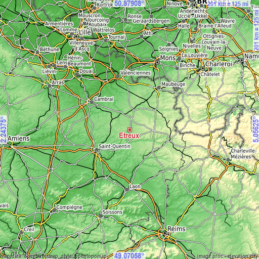 Topographic map of Étreux