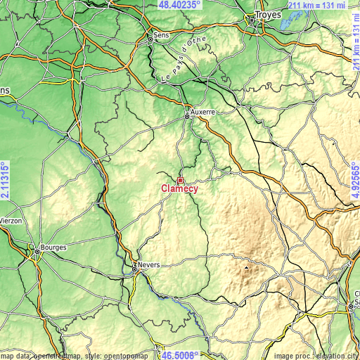 Topographic map of Clamecy