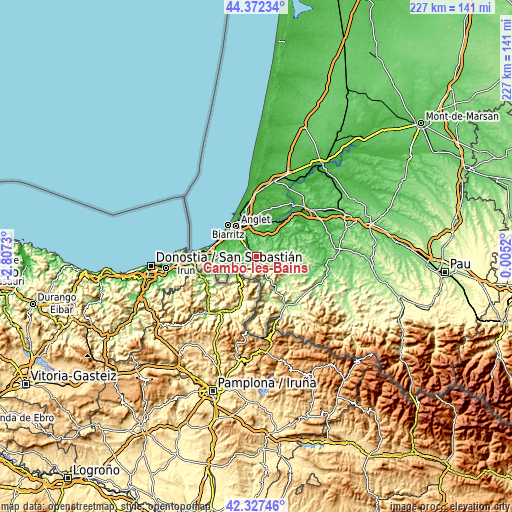 Topographic map of Cambo-les-Bains