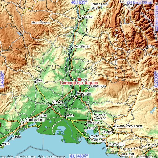 Topographic map of Camaret-sur-Aigues