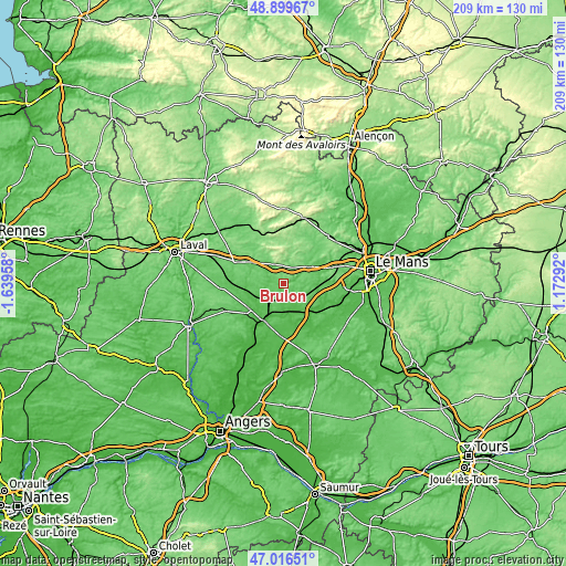 Topographic map of Brûlon