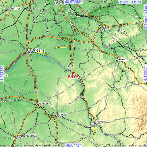 Topographic map of Briare