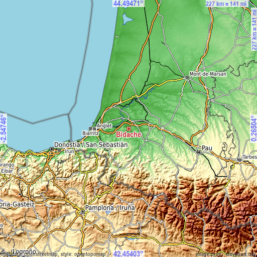 Topographic map of Bidache