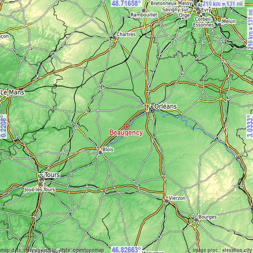 Topographic map of Beaugency