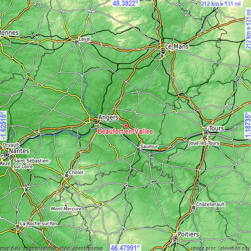 Topographic map of Beaufort-en-Vallée