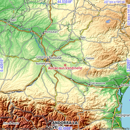 Topographic map of Auriac-sur-Vendinelle