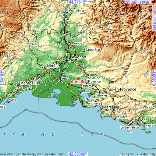 Topographic map of Aureille