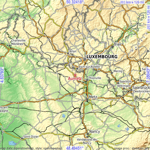 Topographic map of Aumetz