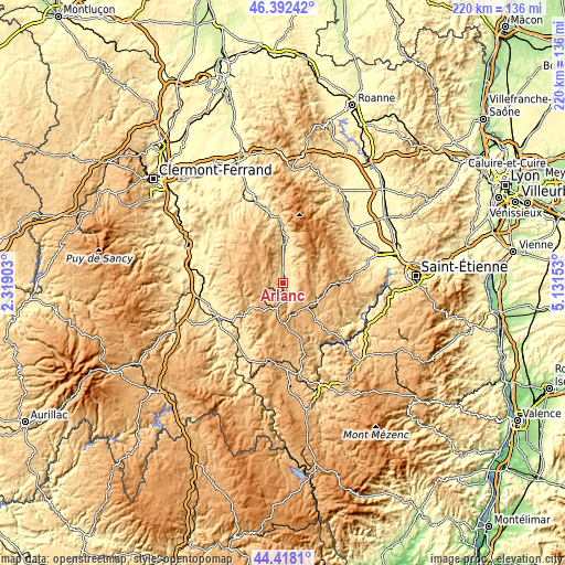 Topographic map of Arlanc