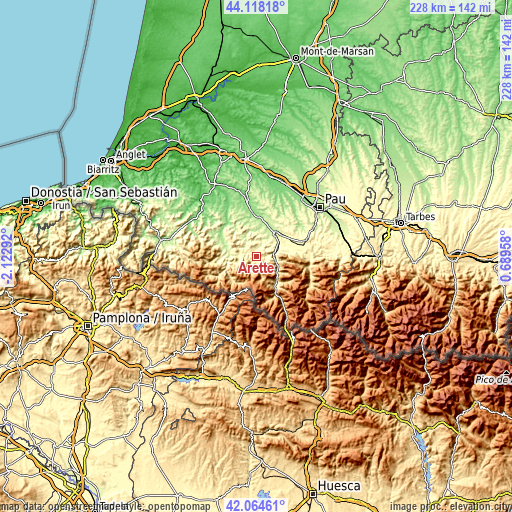 Topographic map of Arette