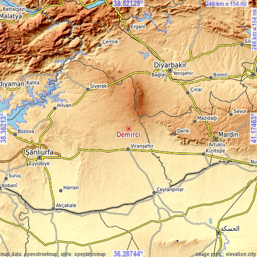 Topographic map of Demirci