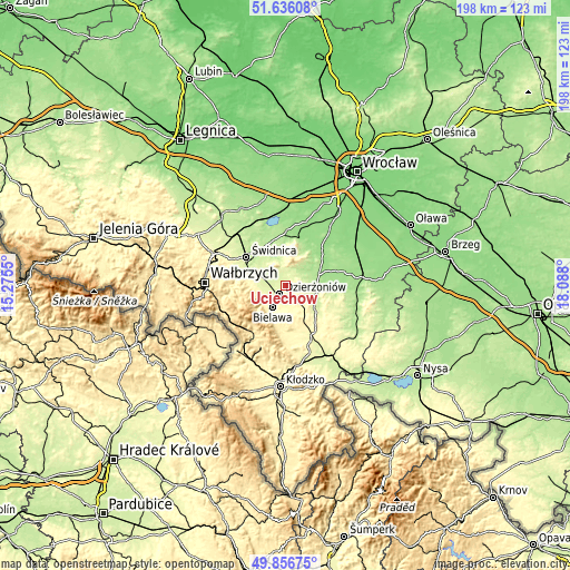 Topographic map of Uciechów