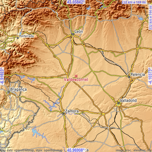 Topographic map of Valdescorriel