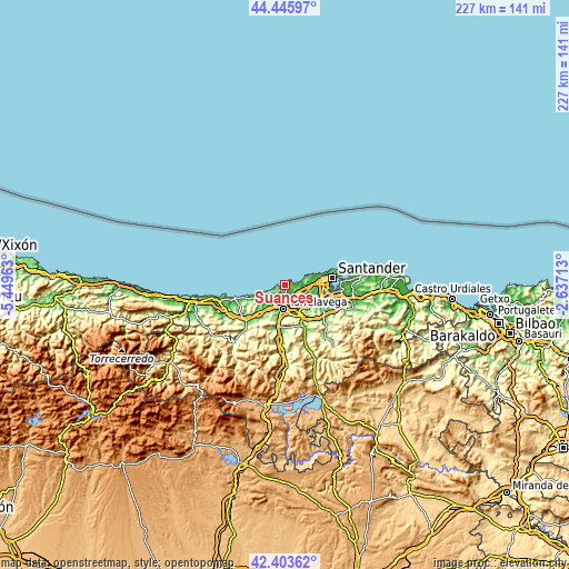 Topographic map of Suances