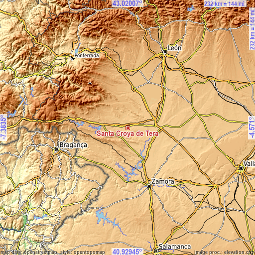 Topographic map of Santa Croya de Tera