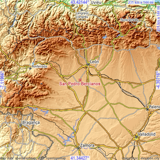 Topographic map of San Pedro Bercianos