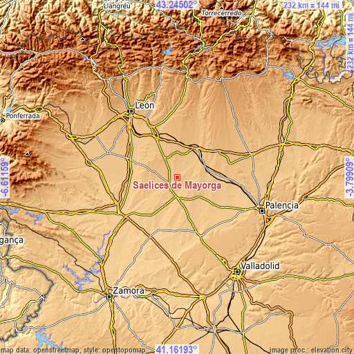 Topographic map of Saelices de Mayorga