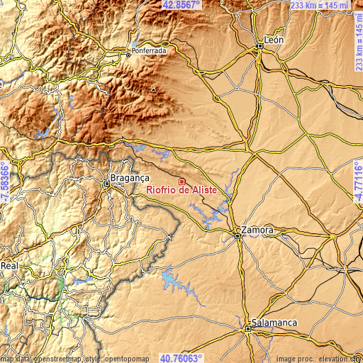 Topographic map of Ríofrío de Aliste