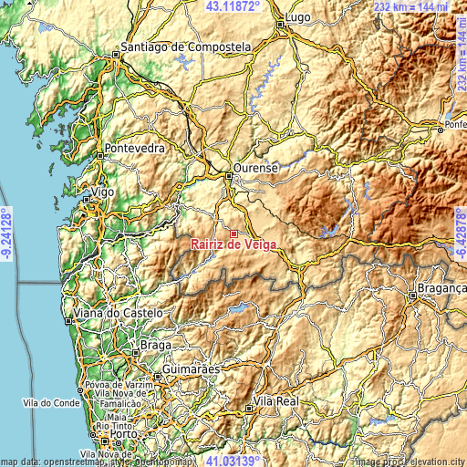 Topographic map of Rairiz de Veiga