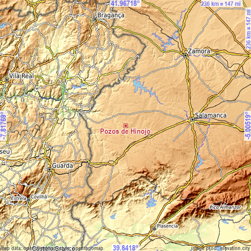 Topographic map of Pozos de Hinojo