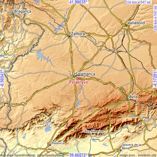 Topographic map of Pelabravo