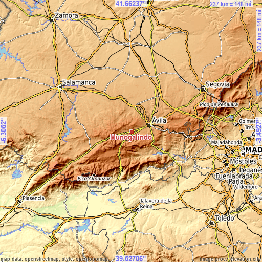 Topographic map of Muñogalindo