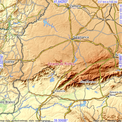 Topographic map of Linares de Riofrío