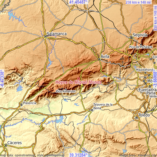 Topographic map of Hoyos de Miguel Muñoz